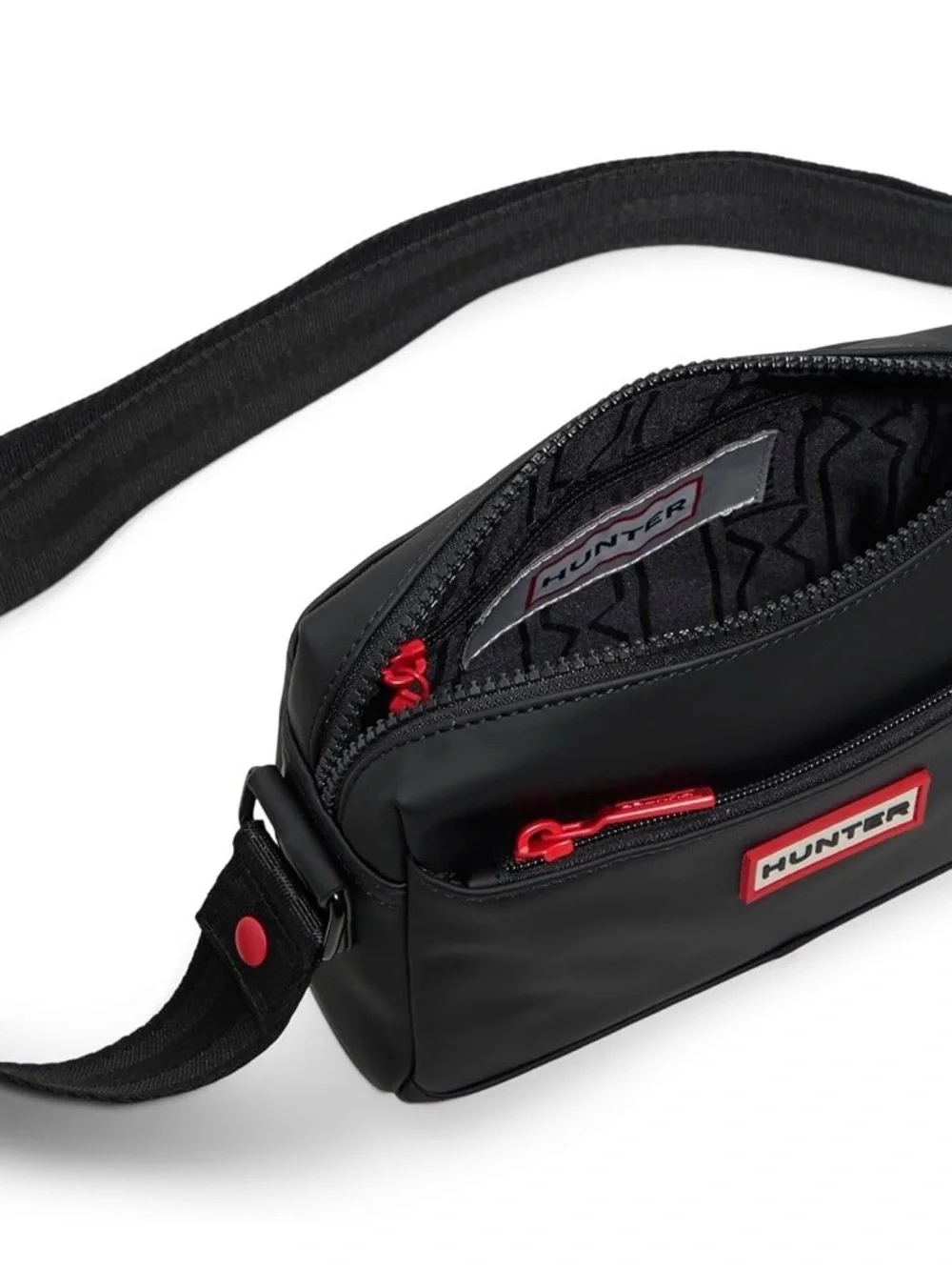 Hunter black crossbody